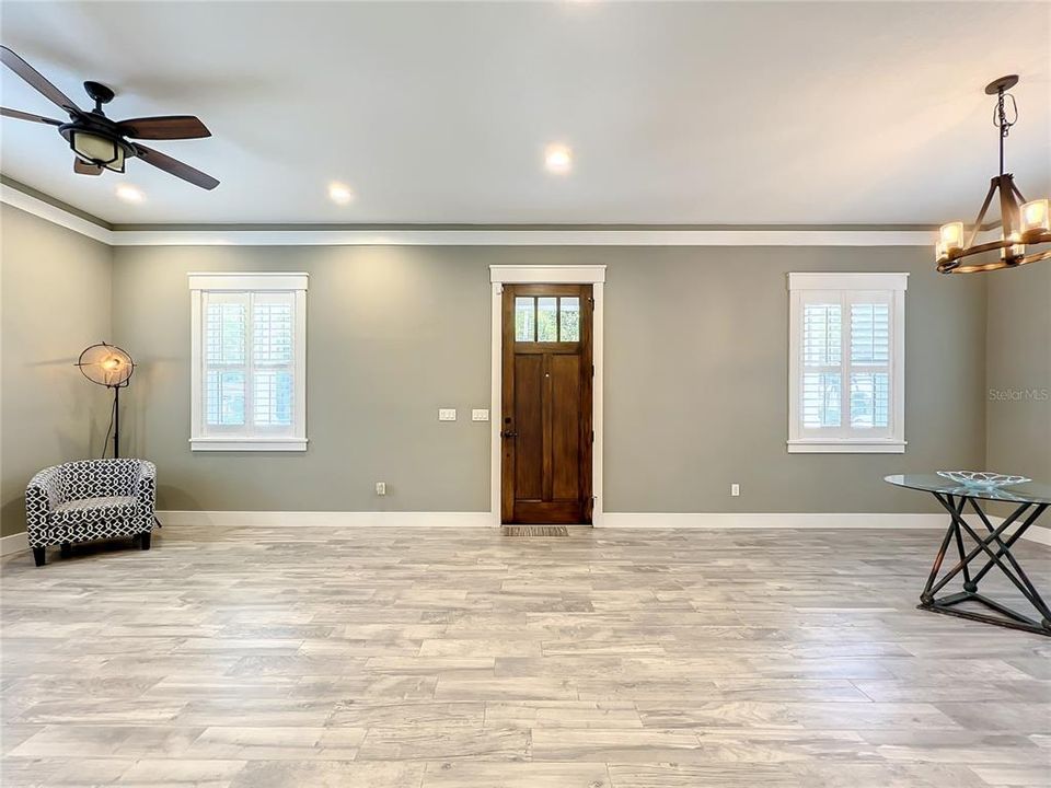 Living Room/Dining Room