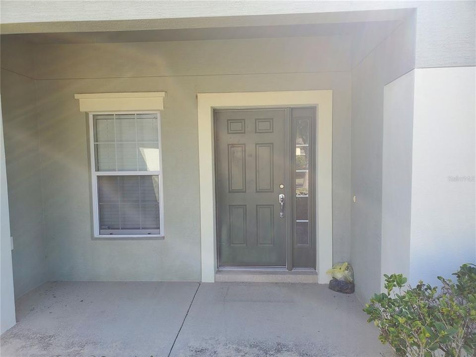 Recently Rented: $2,000 (4 beds, 2 baths, 2185 Square Feet)