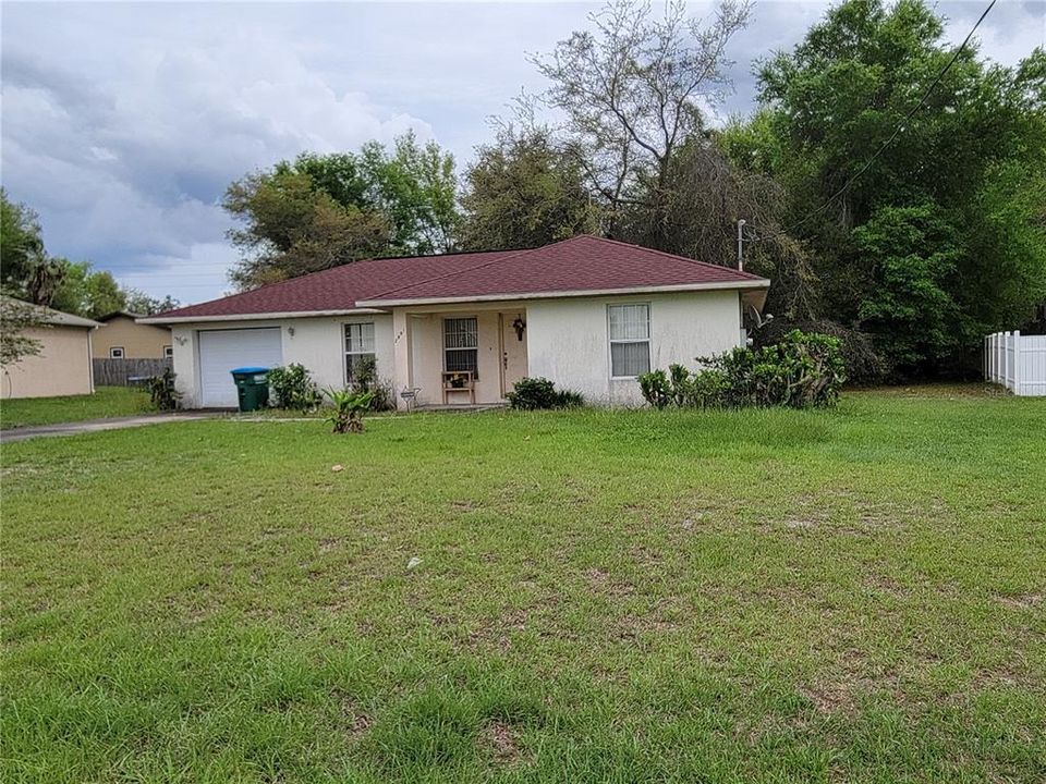 Recently Sold: $120,000 (3 beds, 1 baths, 1015 Square Feet)