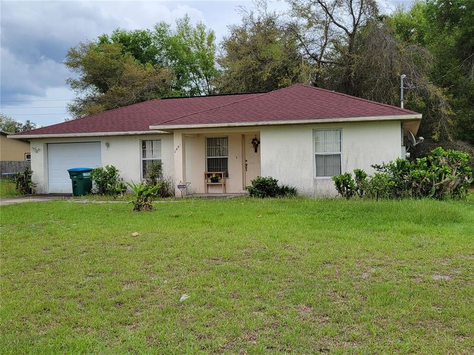 Recently Sold: $120,000 (3 beds, 1 baths, 1015 Square Feet)