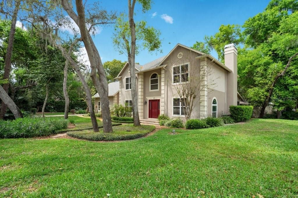 Recently Sold: $769,000 (4 beds, 3 baths, 2587 Square Feet)