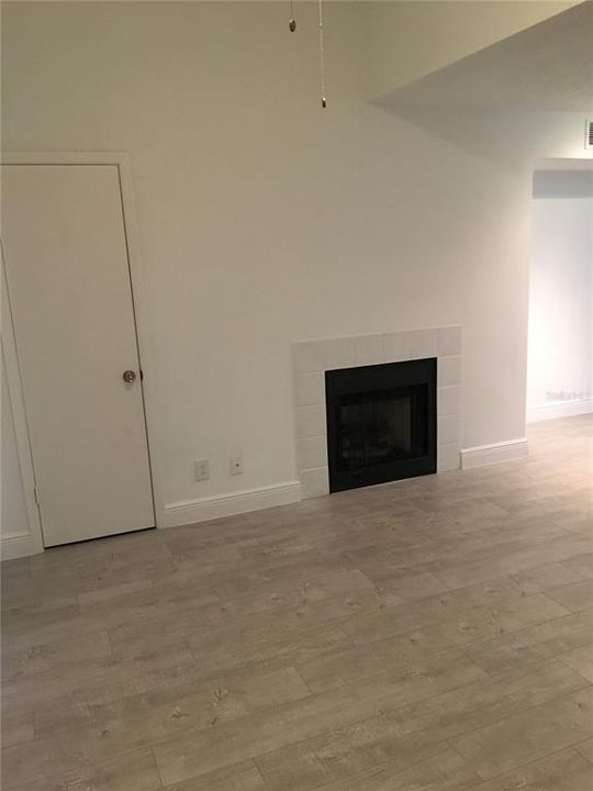 Recently Rented: $1,200 (1 beds, 1 baths, 644 Square Feet)