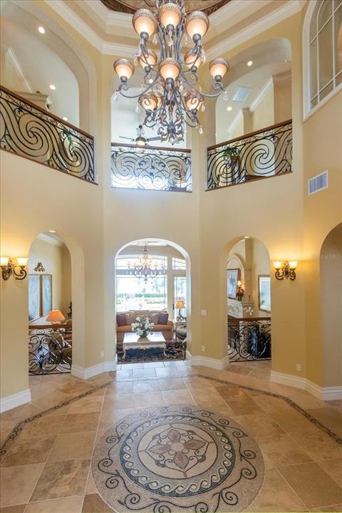 Recently Sold: $4,200,000 (5 beds, 6 baths, 6661 Square Feet)