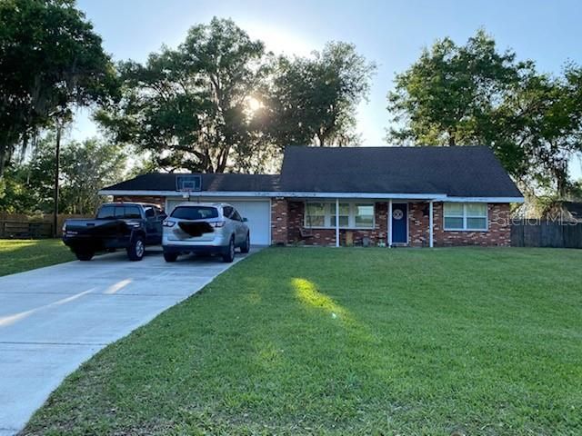 Recently Sold: $250,000 (3 beds, 2 baths, 1576 Square Feet)