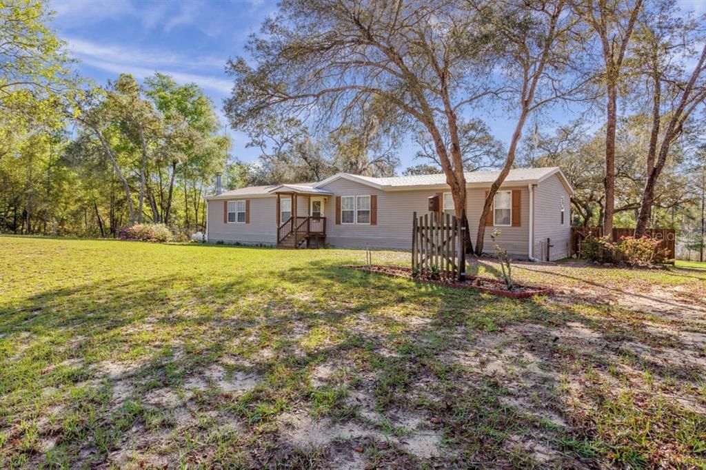 Recently Sold: $250,000 (4 beds, 2 baths, 2052 Square Feet)