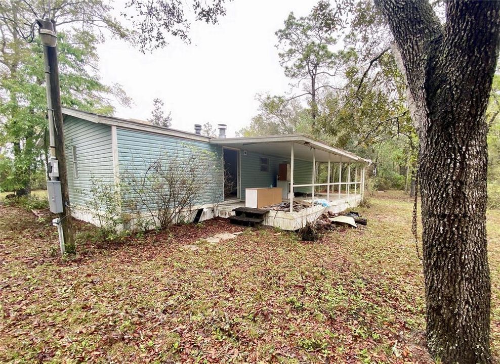 Recently Sold: $85,000 (3 beds, 2 baths, 960 Square Feet)