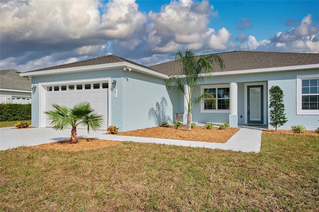 Recently Sold: $326,000 (3 beds, 2 baths, 1680 Square Feet)