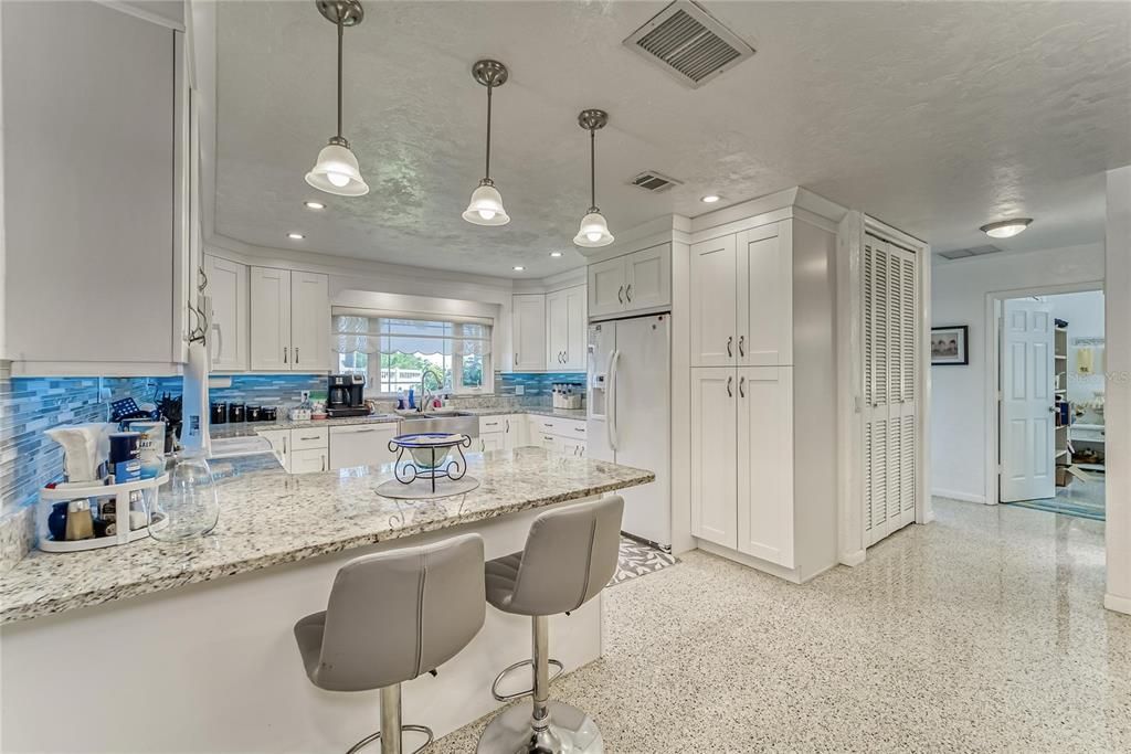 Recently Sold: $1,400,000 (3 beds, 3 baths, 1755 Square Feet)