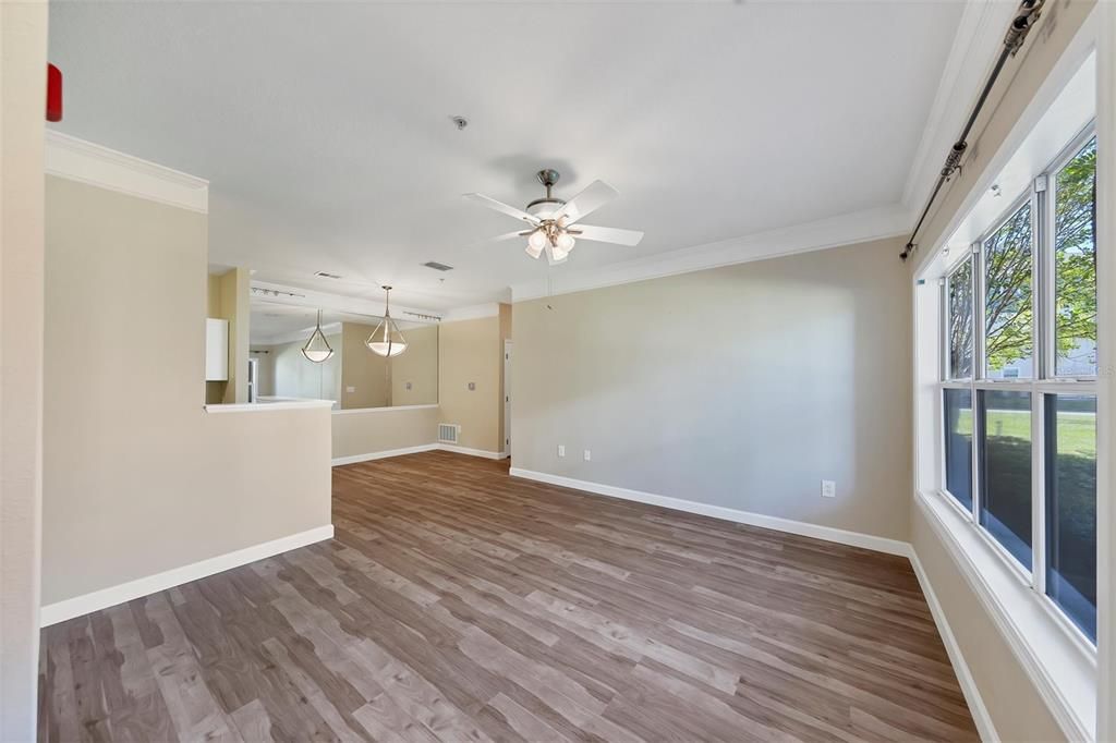 Recently Sold: $279,000 (3 beds, 2 baths, 1288 Square Feet)