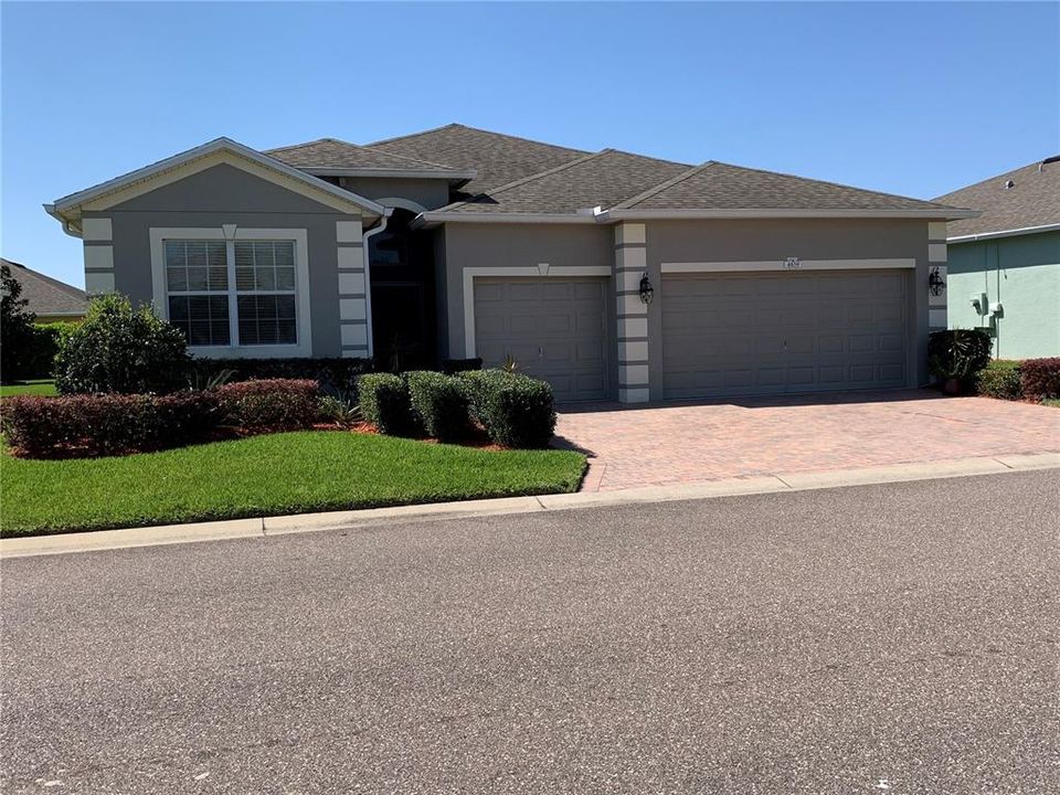 Recently Sold: $399,999 (4 beds, 3 baths, 2293 Square Feet)