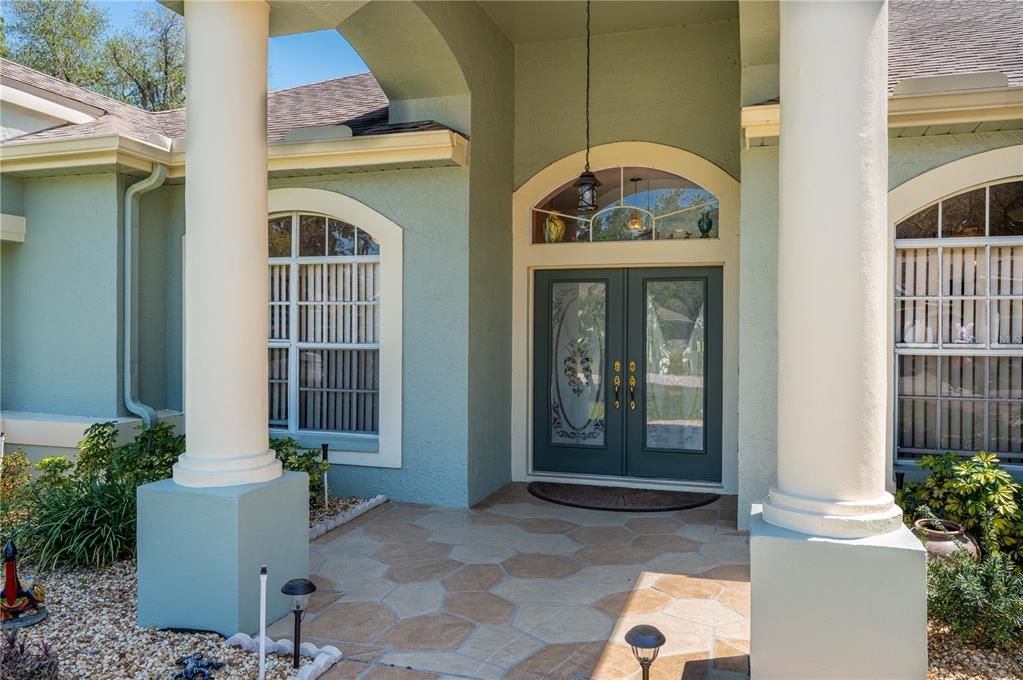 Large inviting entry way