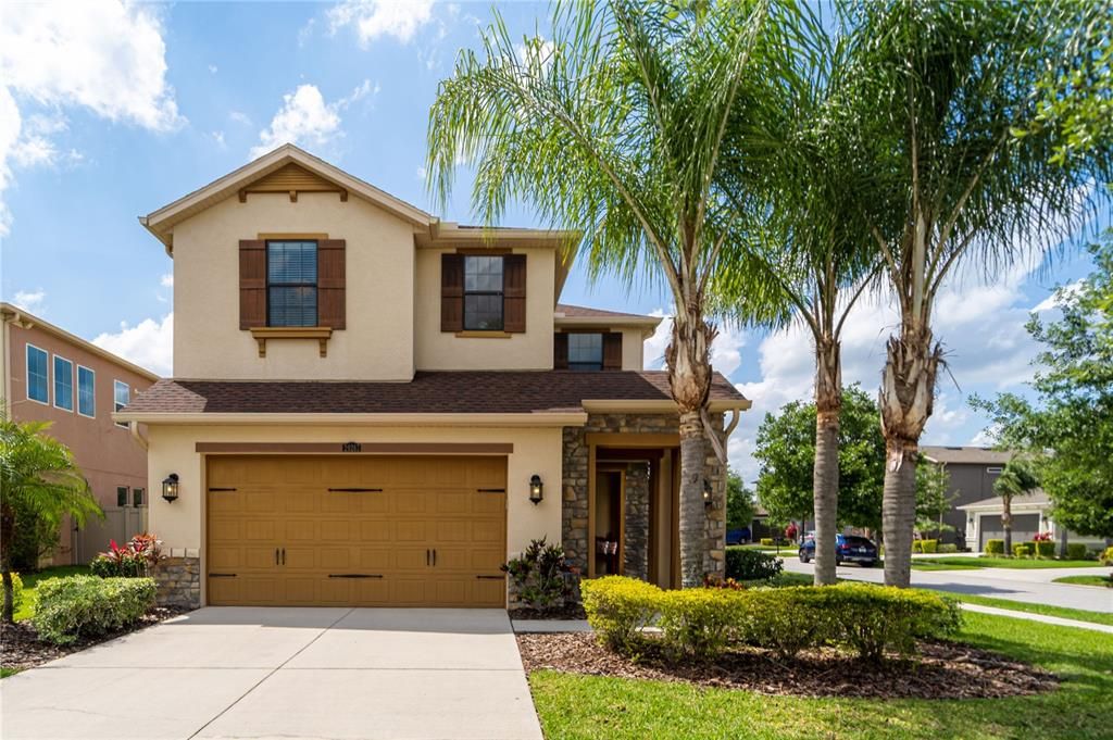 Recently Sold: $649,900 (4 beds, 3 baths, 2379 Square Feet)