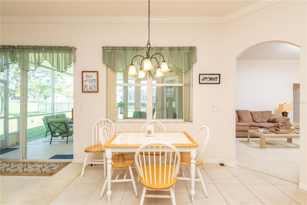 Recently Sold: $395,000 (3 beds, 2 baths, 1907 Square Feet)