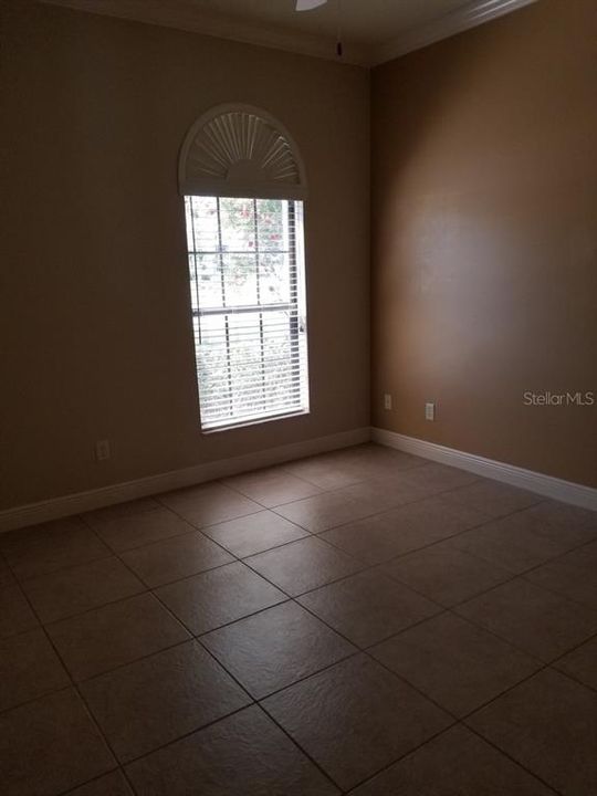 Recently Rented: $1,800 (2 beds, 2 baths, 1874 Square Feet)