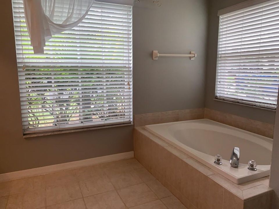 Недавно арендовано: $2,850 (4 спален, 3 ванн, 2687 Квадратных фут)