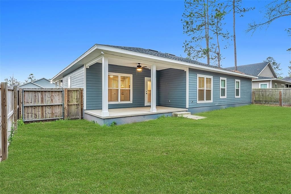 Recently Sold: $312,000 (3 beds, 2 baths, 1822 Square Feet)