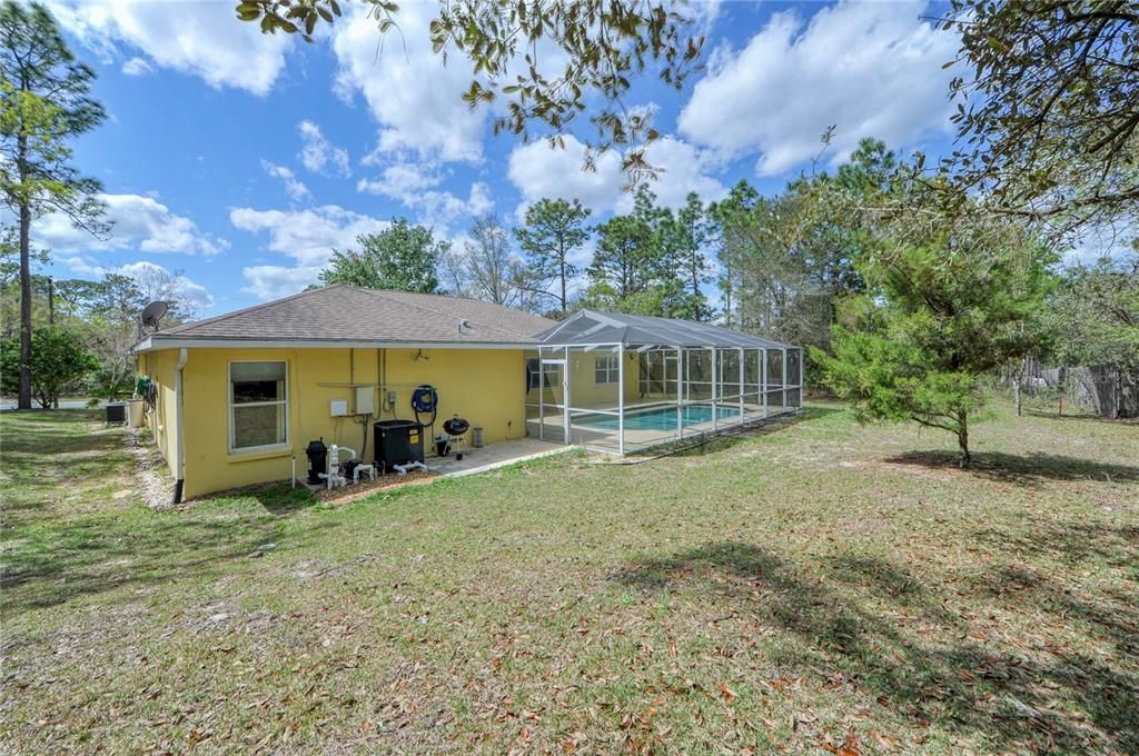 Recently Sold: $320,000 (4 beds, 2 baths, 2305 Square Feet)
