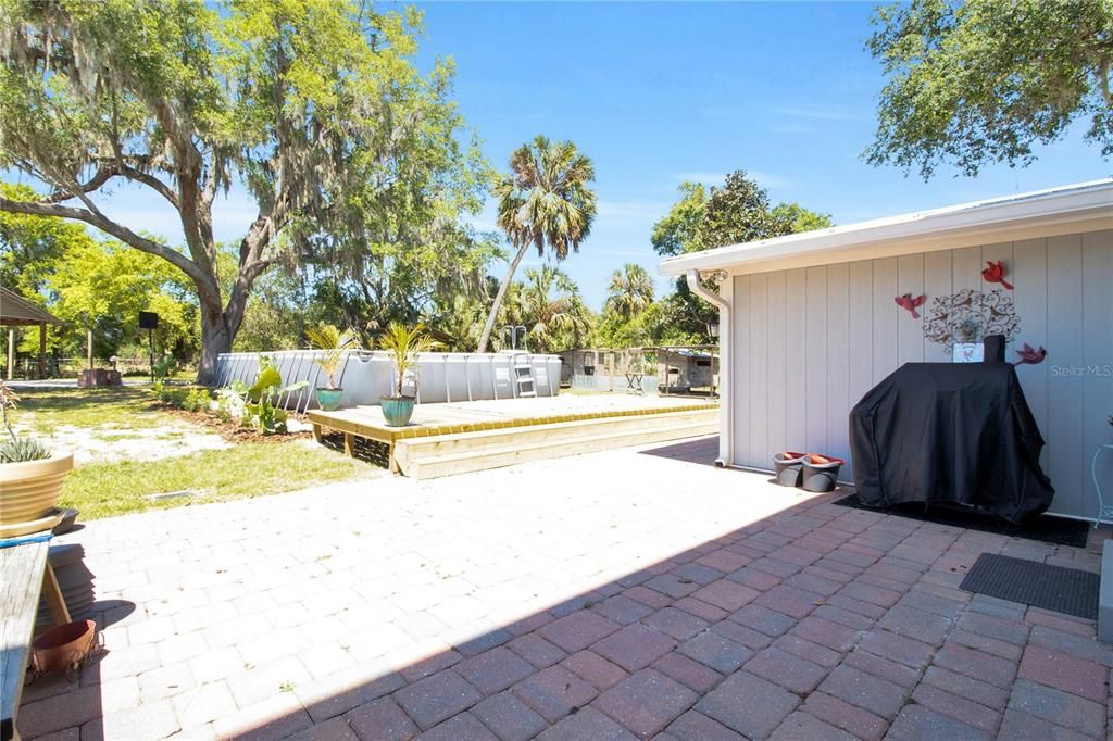 Recently Sold: $825,000 (3 beds, 3 baths, 2674 Square Feet)