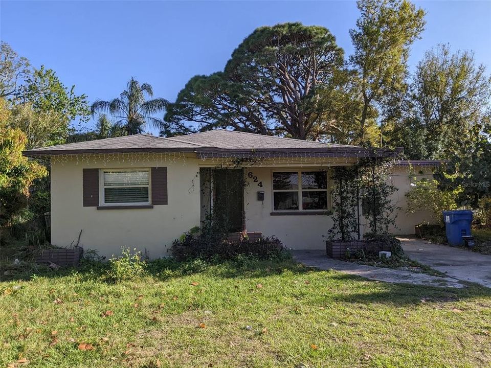 Recently Sold: $280,000 (2 beds, 2 baths, 1284 Square Feet)