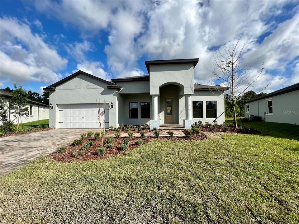 Vendido Recientemente: $655,410 (4 camas, 3 baños, 2591 Pies cuadrados)