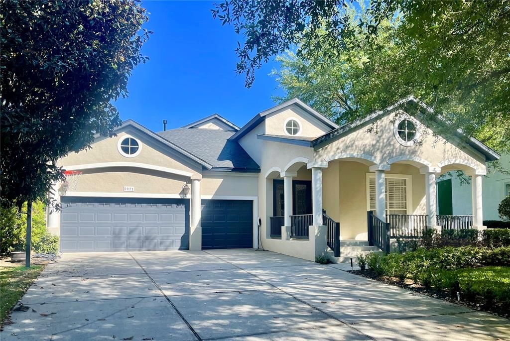 Recently Sold: $1,000,000 (5 beds, 4 baths, 3352 Square Feet)