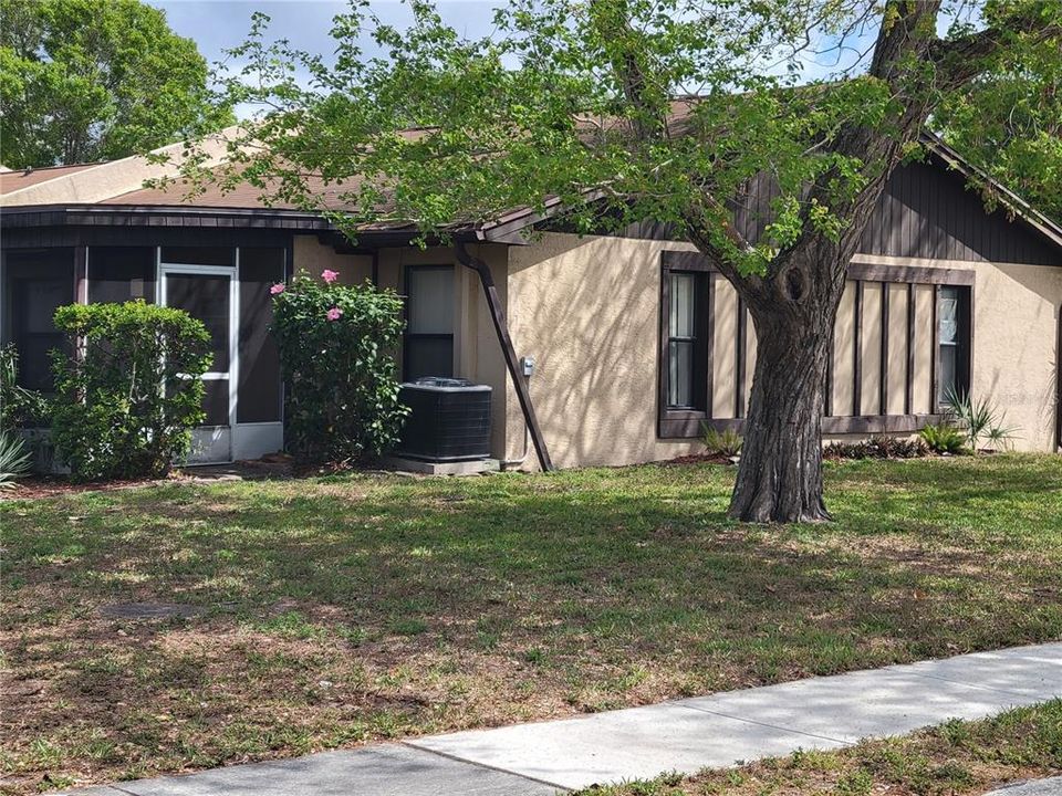 Recently Sold: $195,000 (3 beds, 2 baths, 1260 Square Feet)
