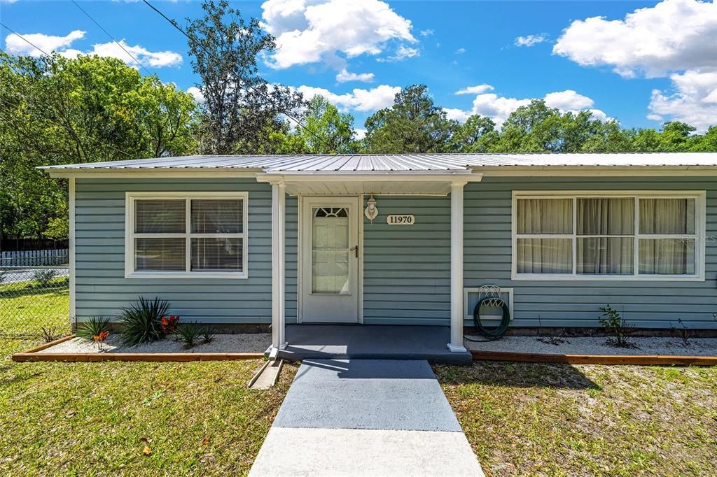 Recently Sold: $225,000 (3 beds, 2 baths, 1344 Square Feet)