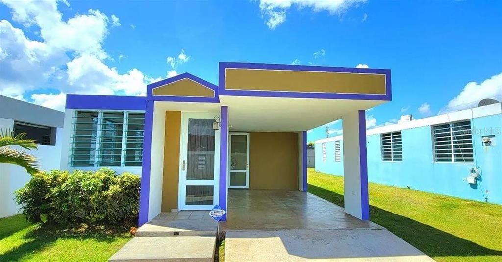 Vendido Recientemente: $132,000 (3 camas, 2 baños, 930 Pies cuadrados)