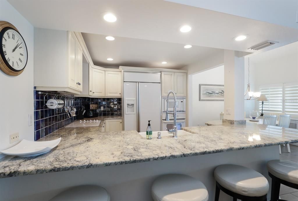 Recently Sold: $2,525,000 (3 beds, 2 baths, 1423 Square Feet)