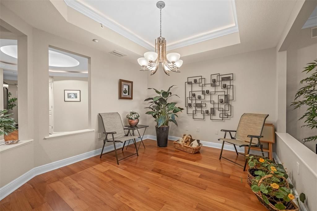 Recently Sold: $985,000 (3 beds, 3 baths, 2169 Square Feet)