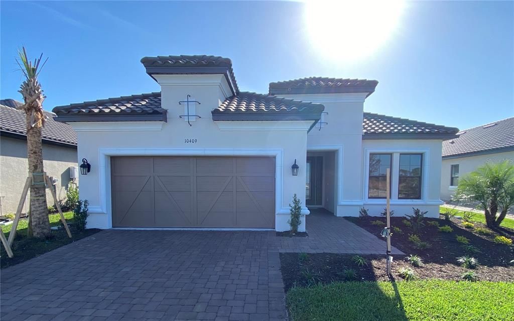 Recently Sold: $665,082 (4 beds, 3 baths, 2275 Square Feet)