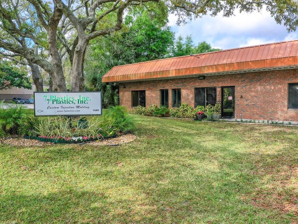 Недавно продано: $3,000,000 (0 спален, 0 ванн, 19800 Квадратных фут)