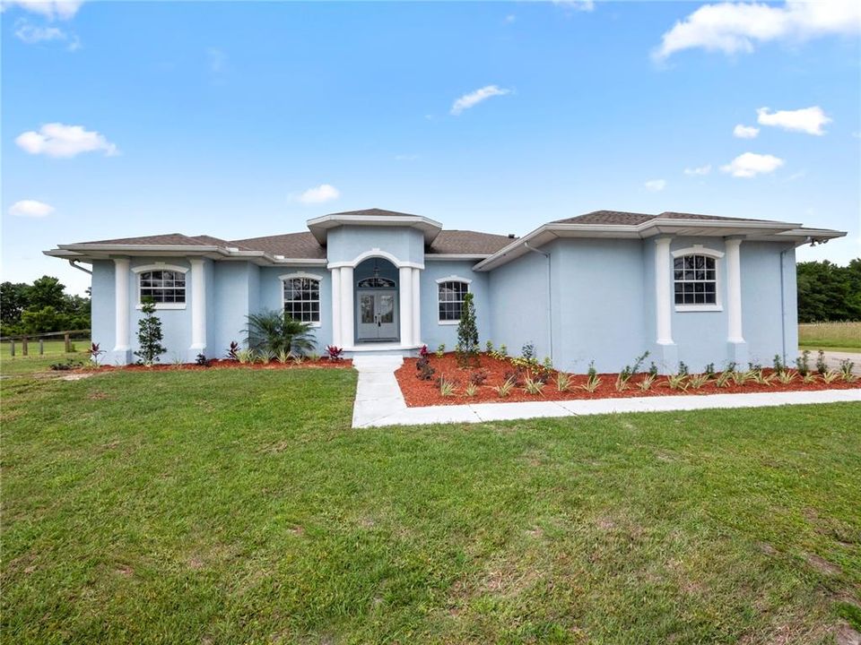 Recently Sold: $659,900 (5 beds, 3 baths, 3174 Square Feet)