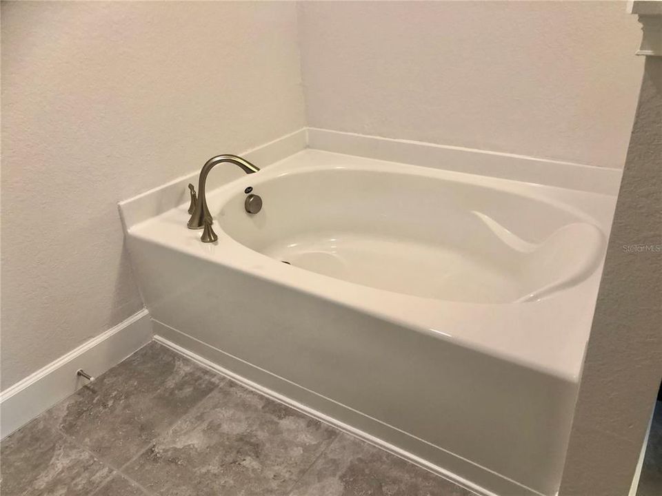 Недавно арендовано: $2,400 (4 спален, 3 ванн, 2200 Квадратных фут)