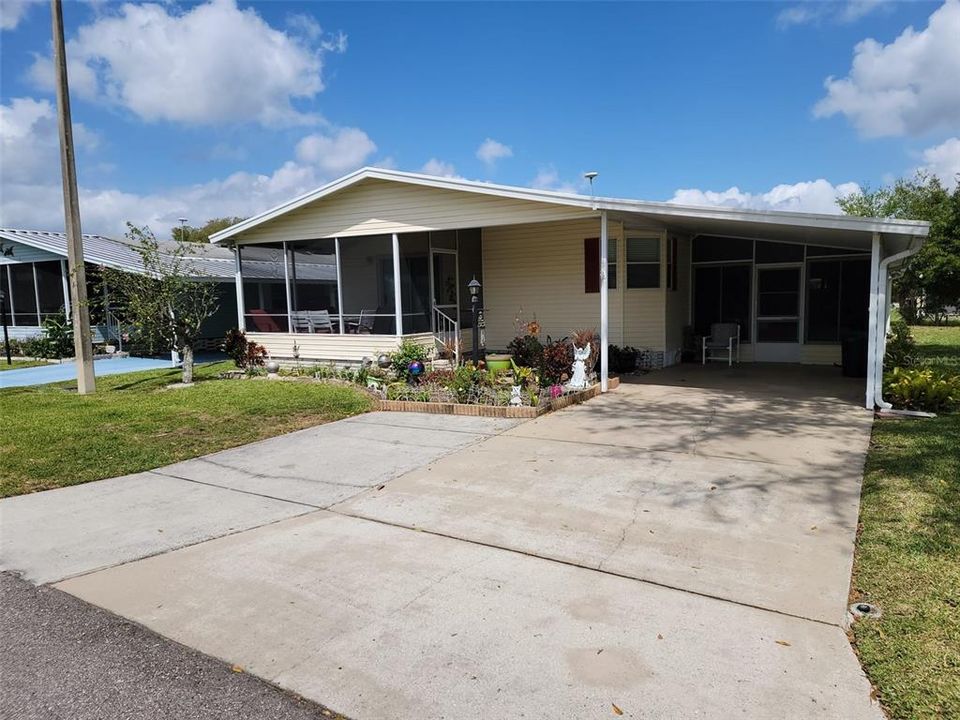 Recently Sold: $134,000 (2 beds, 2 baths, 1080 Square Feet)