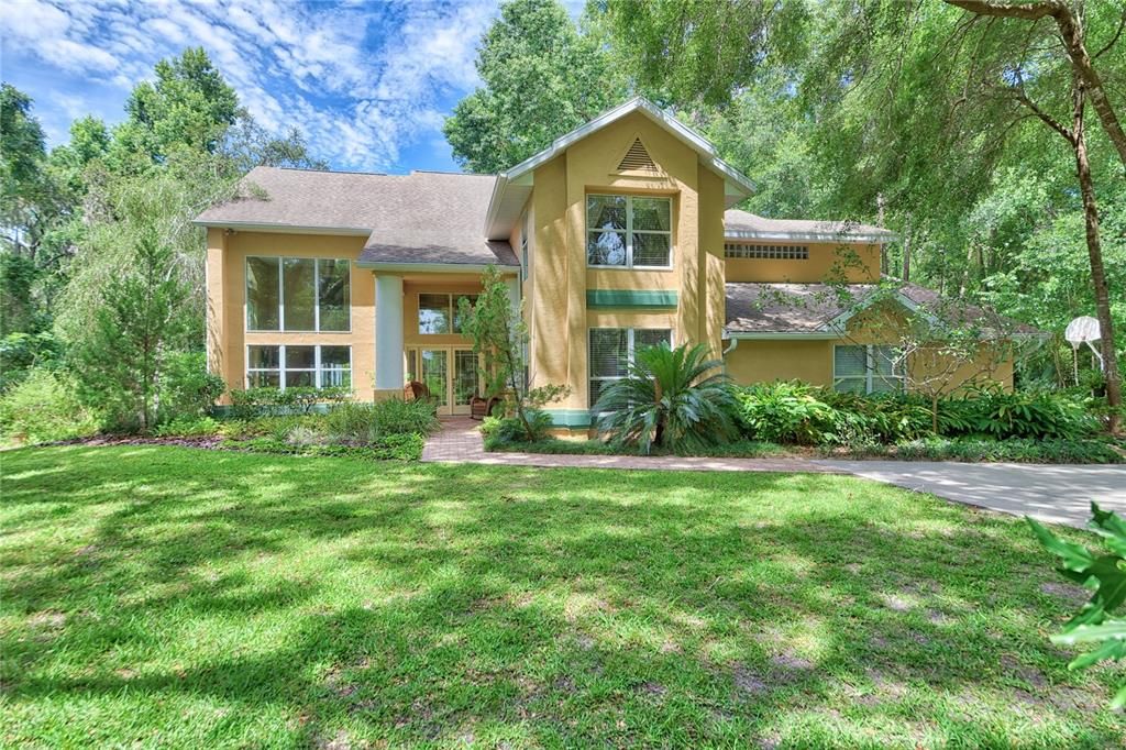 Recently Sold: $840,000 (4 beds, 4 baths, 3826 Square Feet)