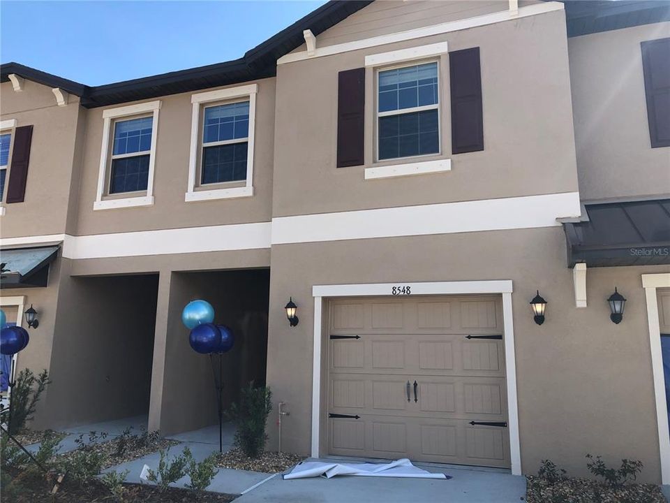 Recently Sold: $223,360 (3 beds, 2 baths, 1666 Square Feet)