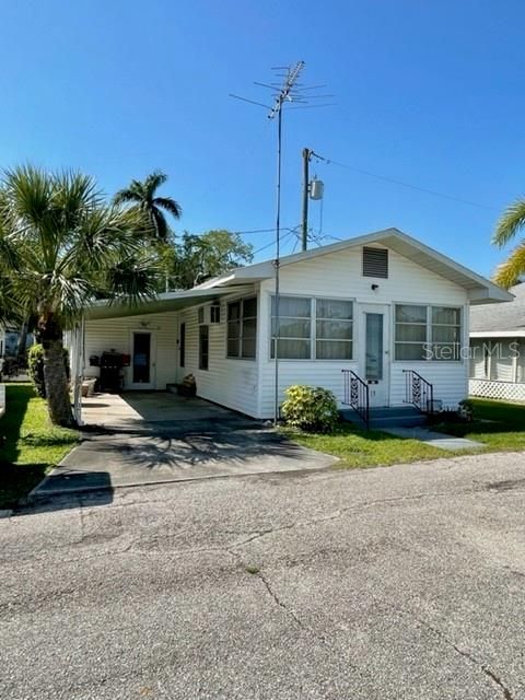 Recently Sold: $139,900 (1 beds, 1 baths, 539 Square Feet)