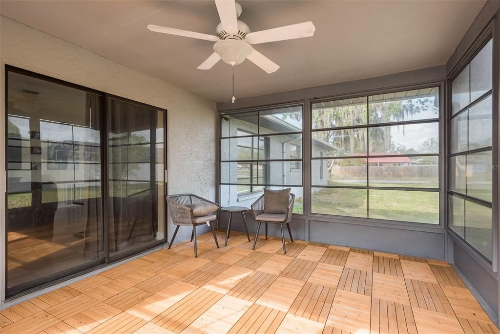 Recently Sold: $235,000 (2 beds, 2 baths, 1255 Square Feet)