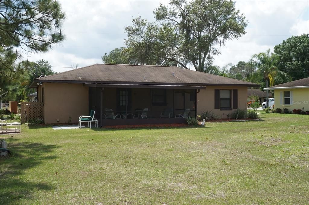 Recently Sold: $138,000 (2 beds, 1 baths, 800 Square Feet)