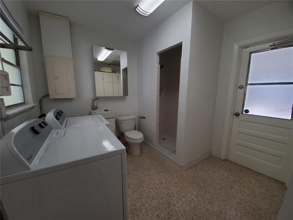 Недавно арендовано: $3,495 (3 спален, 3 ванн, 1648 Квадратных фут)