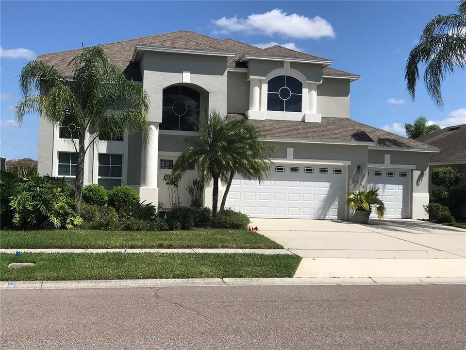 Recently Sold: $510,000 (4 beds, 3 baths, 2723 Square Feet)