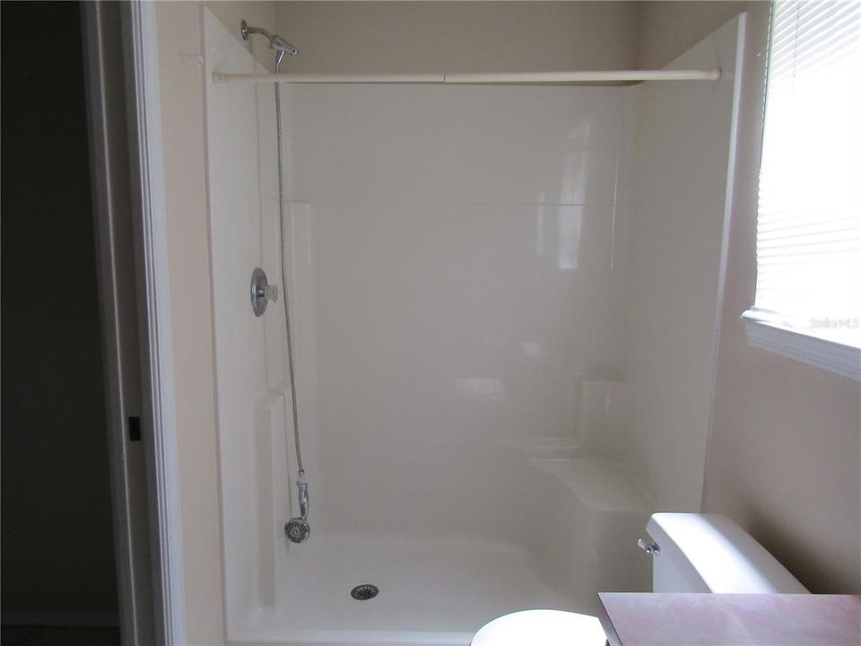 最近租的: $1,400 (2 贝兹, 2 浴室, 975 平方英尺)