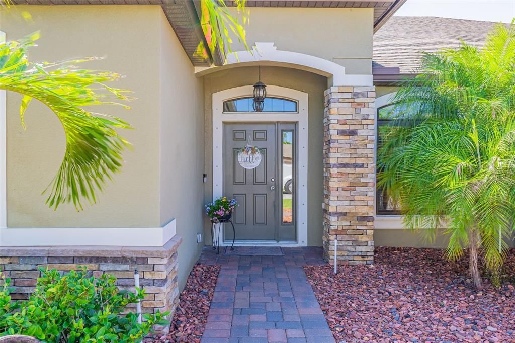 Recently Sold: $725,000 (5 beds, 4 baths, 3402 Square Feet)