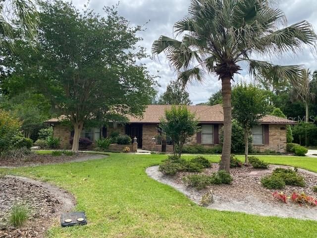 Recently Sold: $374,500 (3 beds, 2 baths, 2068 Square Feet)