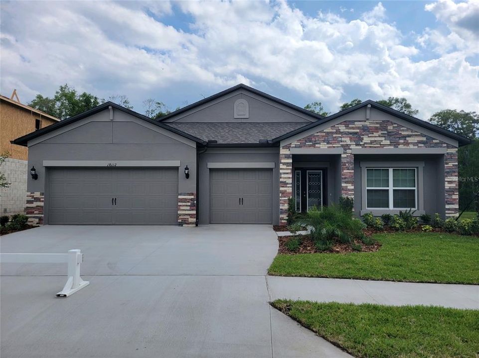 Recently Sold: $411,590 (4 beds, 3 baths, 2313 Square Feet)
