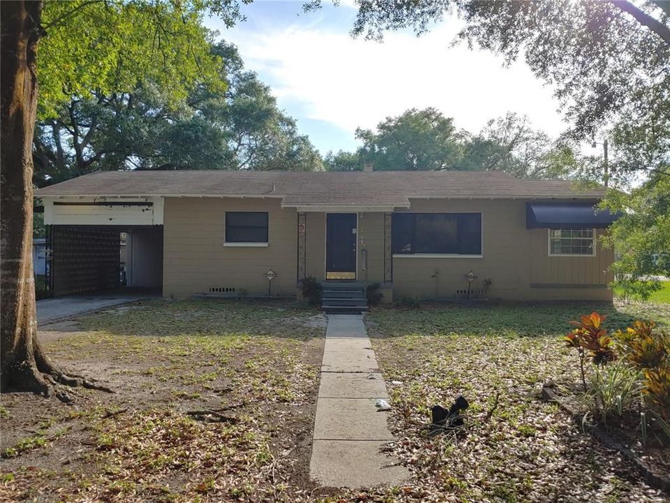 最近售出: $275,000 (0 贝兹, 0 浴室, 1136 平方英尺)