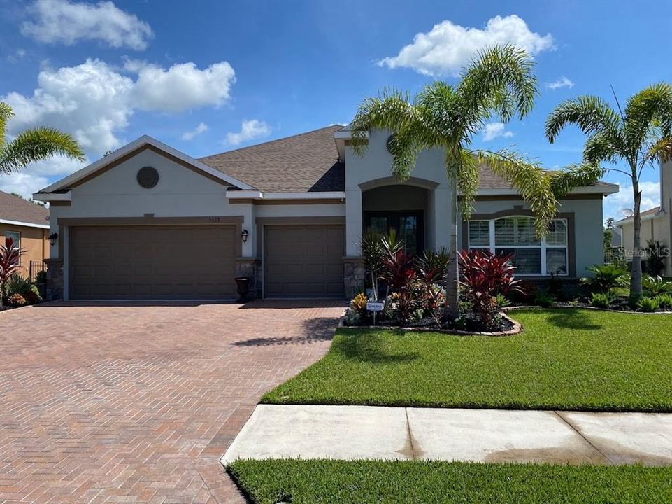 Vendido Recientemente: $674,900 (4 camas, 3 baños, 2667 Pies cuadrados)