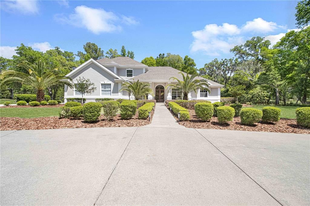 Recently Sold: $1,200,000 (3 beds, 3 baths, 3777 Square Feet)