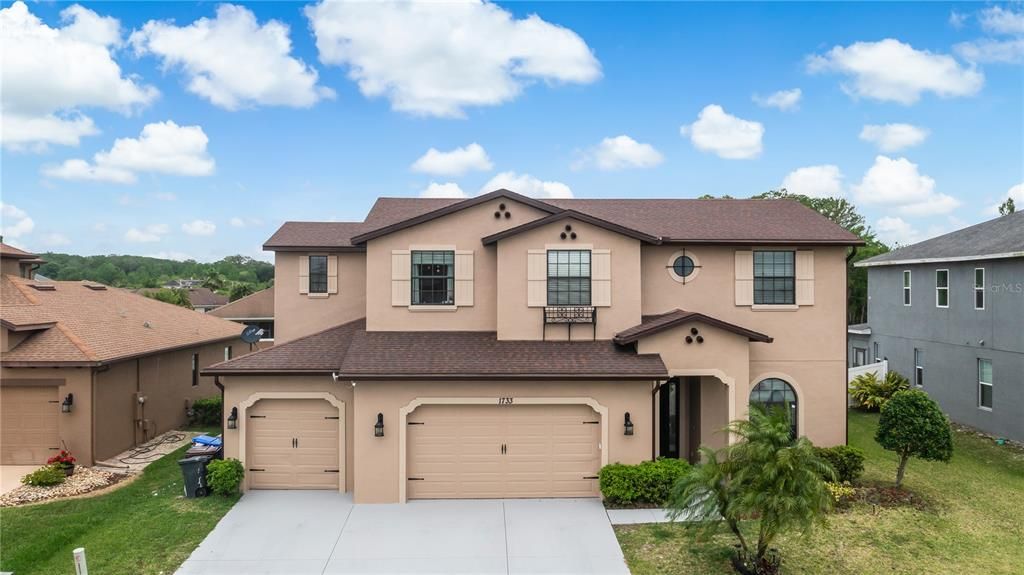 Recently Sold: $650,000 (5 beds, 3 baths, 4097 Square Feet)